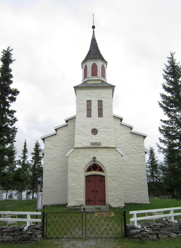 http://folldal.kirken.no/img/./Narbuvoll_kirke.jpg